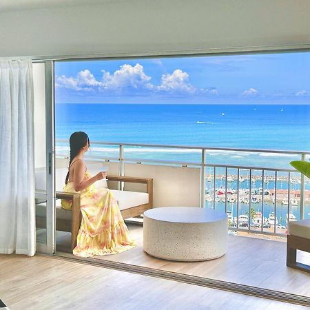 Panoramic Oceanview Resort - Full Kitchen In Each Room, 2 Swimming Pools, Onsite Restaurants, Fireworks Every Friday Honolulu Exterior foto
