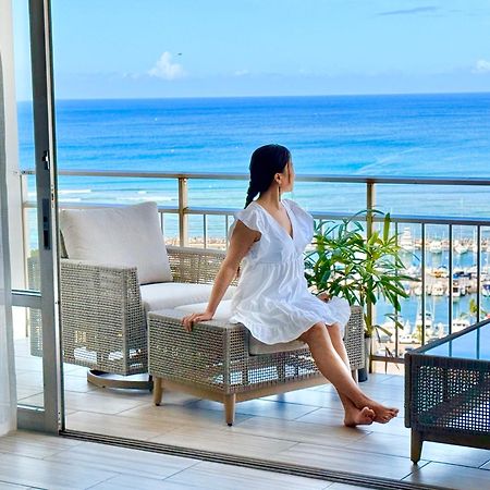 Panoramic Oceanview Resort - Full Kitchen In Each Room, 2 Swimming Pools, Onsite Restaurants, Fireworks Every Friday Honolulu Exterior foto