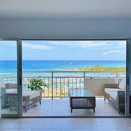Panoramic Oceanview Resort - Full Kitchen In Each Room, 2 Swimming Pools, Onsite Restaurants, Fireworks Every Friday Honolulu Exterior foto